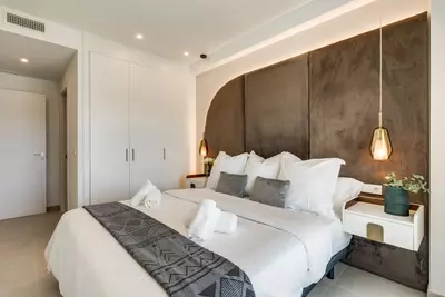Middle Floor Apartment in Estepona