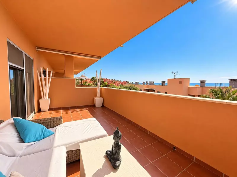 Middle Floor Apartment in Manilva