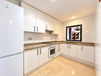 Middle Floor Apartment in Manilva