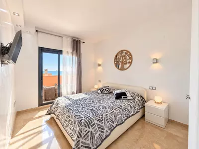 Middle Floor Apartment in Manilva