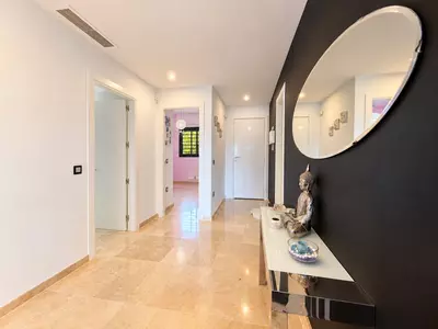 Middle Floor Apartment in Manilva