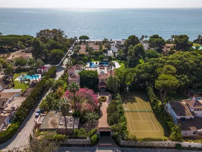 Detached Villa in Estepona