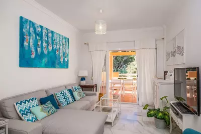 Middle Floor Apartment in Cabopino