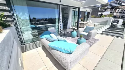 Middle Floor Apartment in Benahavís