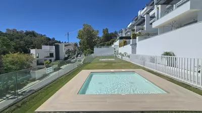 Middle Floor Apartment in Benahavís