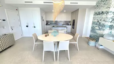 Middle Floor Apartment in Benahavís
