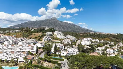 Townhouse in Nueva Andalucía