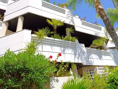 Middle Floor Apartment in Nueva Andalucía