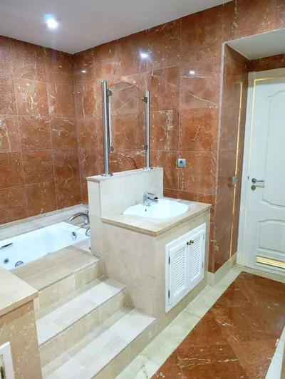 Middle Floor Apartment in Nueva Andalucía
