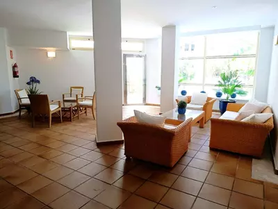 Middle Floor Apartment in Nueva Andalucía