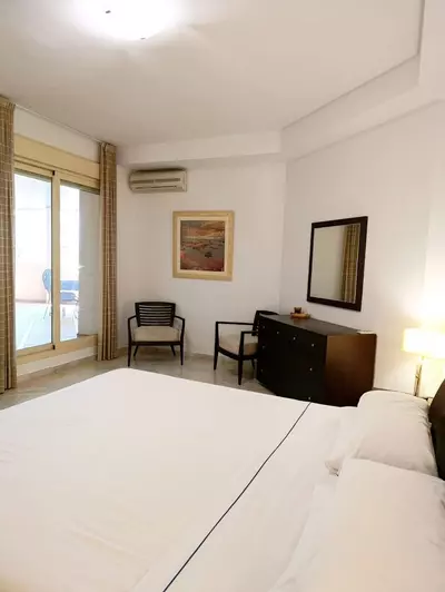 Middle Floor Apartment in Nueva Andalucía