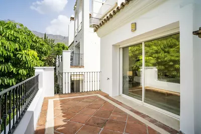 Middle Floor Apartment in Marbella