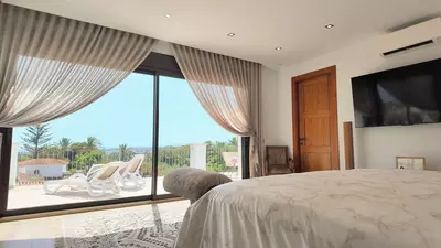 Detached Villa in Estepona