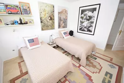 Middle Floor Apartment in Costalita