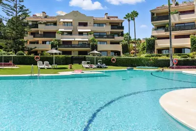 Middle Floor Apartment in Costalita