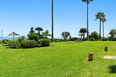 Middle Floor Apartment in Costalita