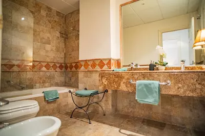 Middle Floor Apartment in Cancelada