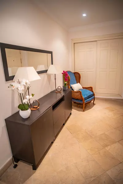 Middle Floor Apartment in Cancelada