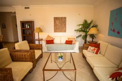 Middle Floor Apartment in Cancelada