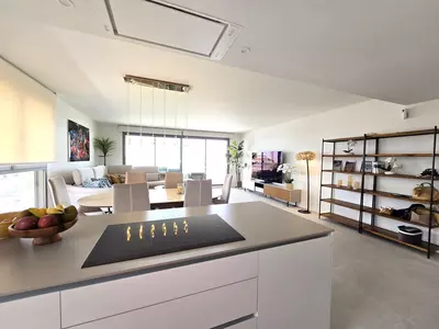 Middle Floor Apartment in Selwo