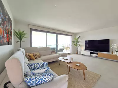 Middle Floor Apartment in Selwo