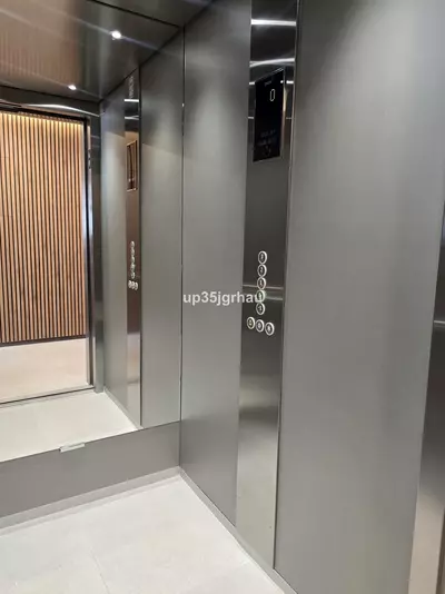 Middle Floor Apartment in Selwo