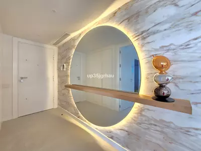 Middle Floor Apartment in Selwo