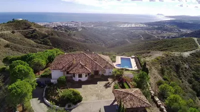 Finca - Cortijo in Estepona