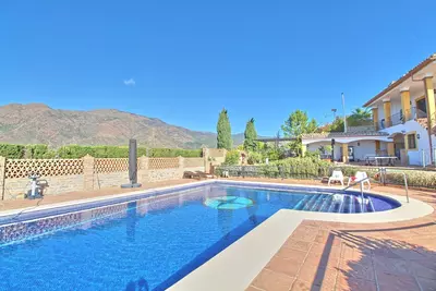 Finca - Cortijo in Estepona