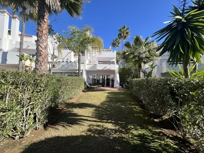 Semi-Detached House in Costalita