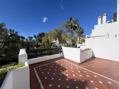 Semi-Detached House in Costalita