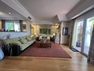 Semi-Detached House in Costalita