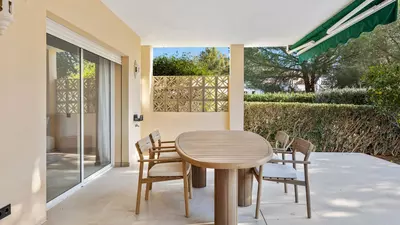 Middle Floor Apartment in Nueva Andalucía