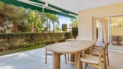 Middle Floor Apartment in Nueva Andalucía
