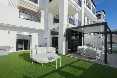 Ground Floor Apartment in Benahavís