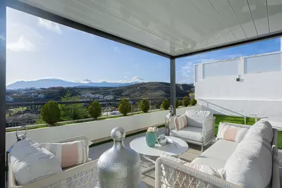Ground Floor Apartment in Benahavís