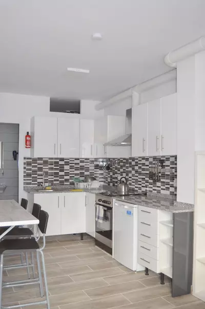 Middle Floor Apartment in Estepona