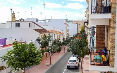 Middle Floor Apartment in Estepona