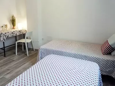 Middle Floor Apartment in Estepona