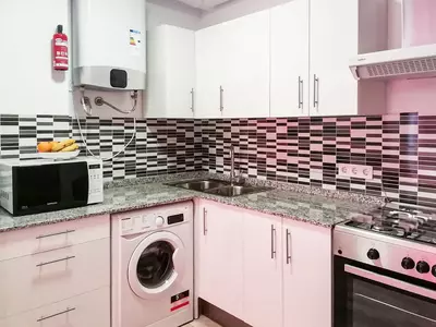 Middle Floor Apartment in Estepona