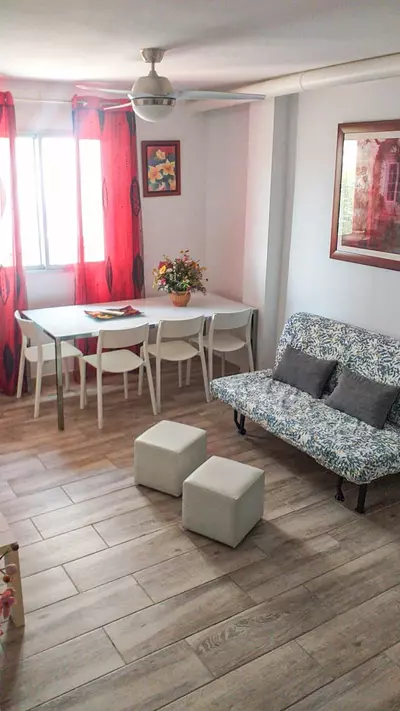 Middle Floor Apartment in Estepona