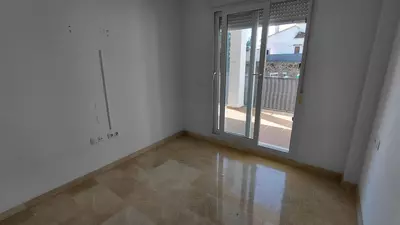 Middle Floor Apartment in Manilva