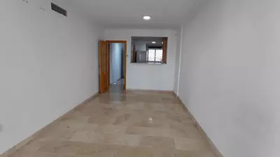Middle Floor Apartment in Manilva