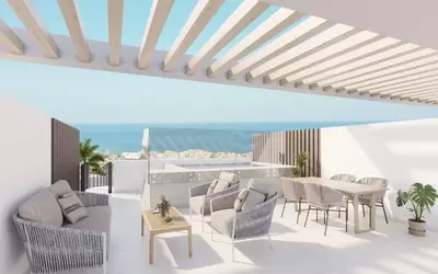 Top Floor Apartment in Manilva
