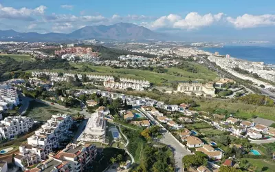 Top Floor Apartment in Manilva
