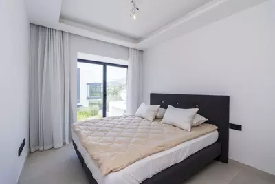 Semi-Detached House in Estepona