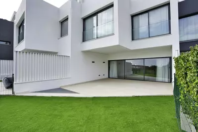 Semi-Detached House in Estepona