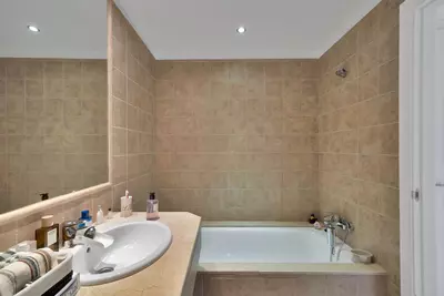 Middle Floor Apartment in Atalaya