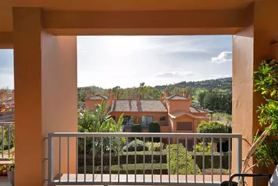 Middle Floor Apartment in Atalaya
