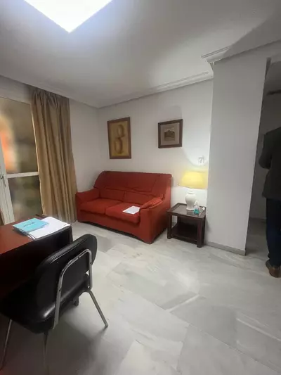 Middle Floor Apartment in Estepona